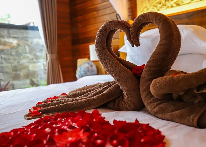 Villa Emerald - Precious Find In The