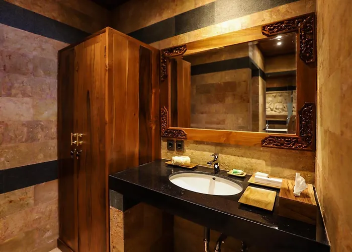 Emerald - Precious Find In The Villa Ubud (Bali)